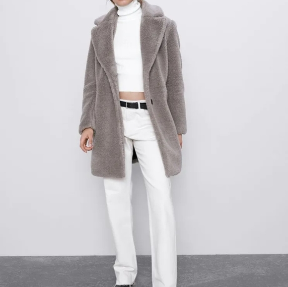 Zara Jackets & Blazers - Zara oversized beige/grey two button closure thigh length teddy coat Size M